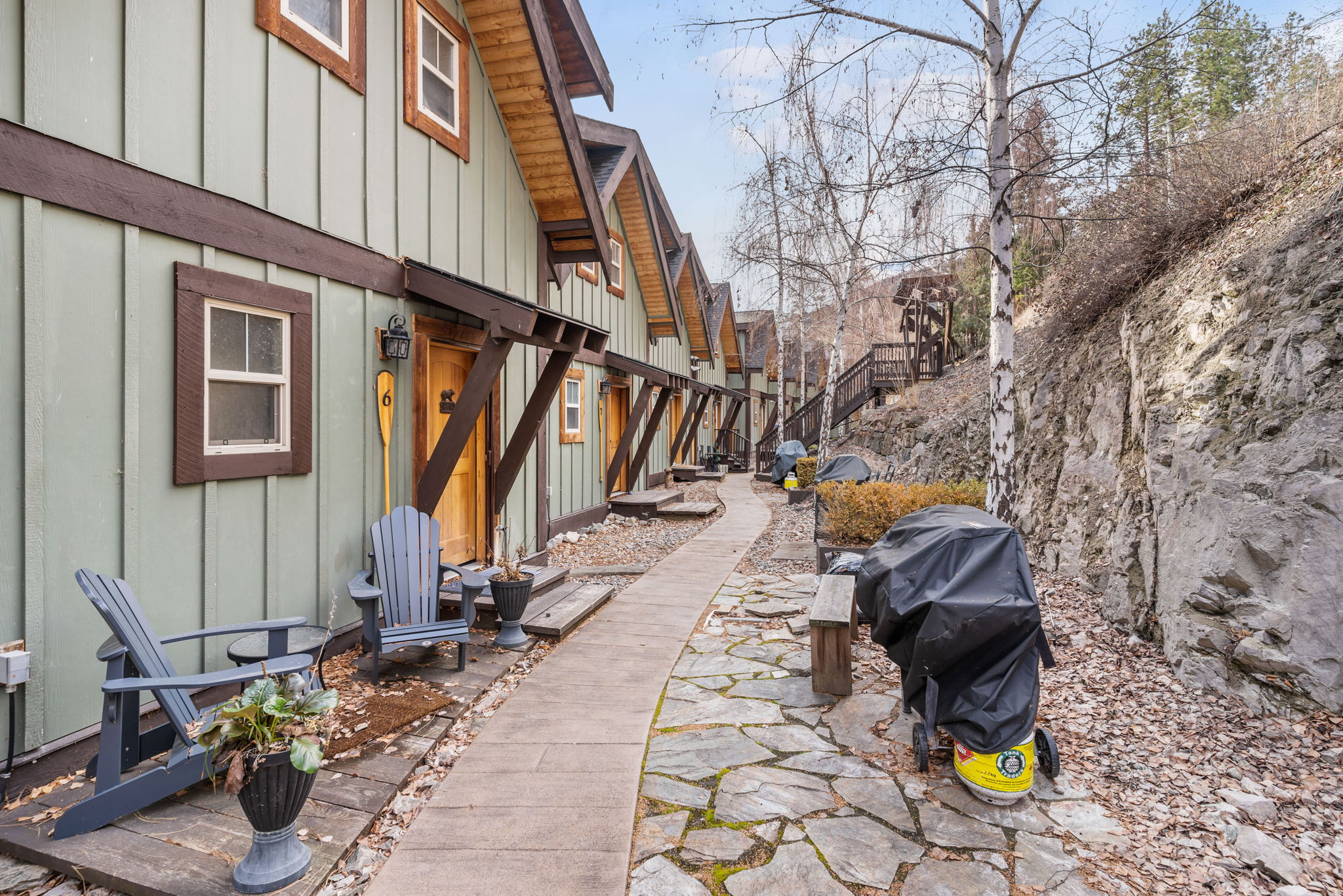 1-web-or-mls-4215 Westside Rd (1)