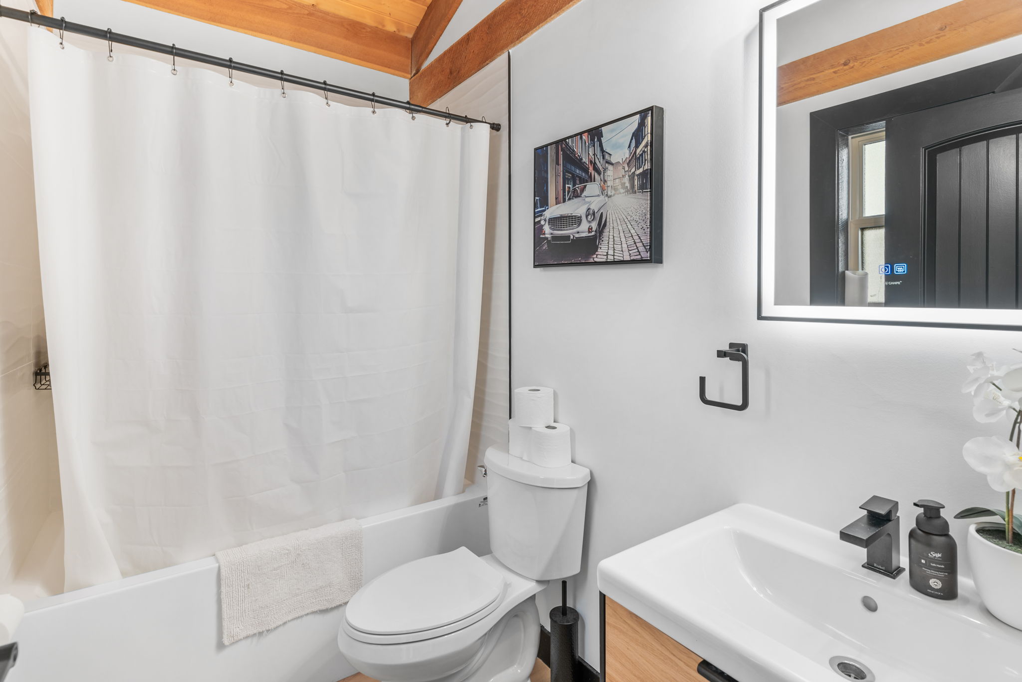13-web-or-mls-4215 Westside Rd (18)
