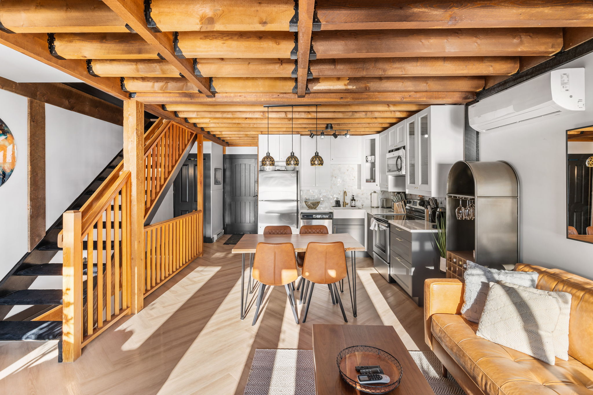 3-web-or-mls-4215 Westside Rd (3)