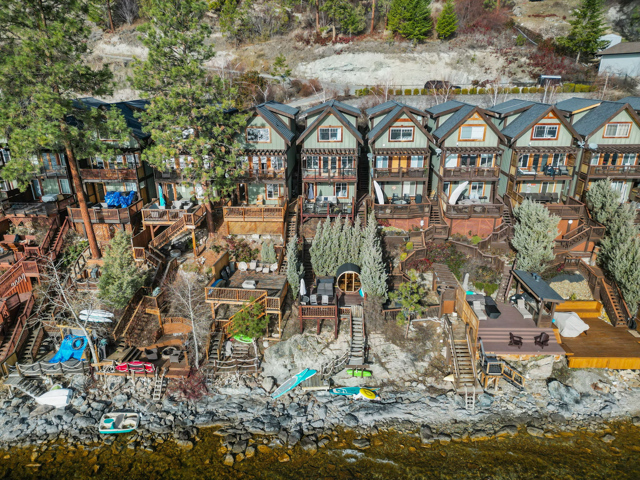 32-web-or-mls-4215 Westside Rd (46)